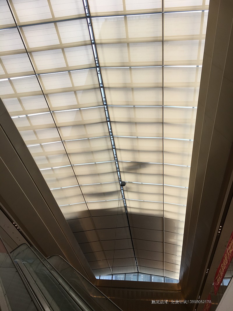 FSS卷軸式天棚簾 FSS卷軸式天棚簾