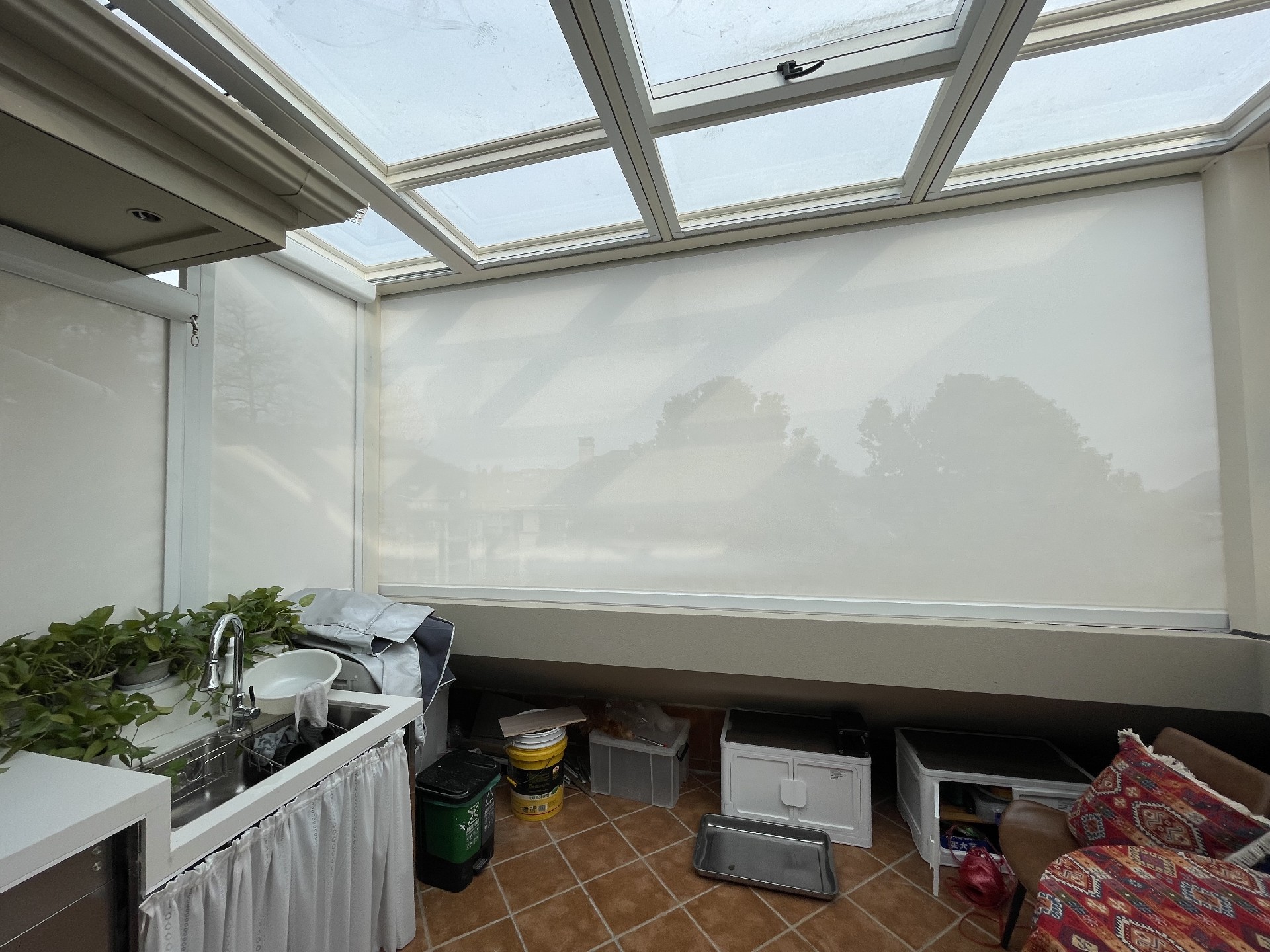 陽光房防風卷簾